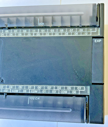 OMRON CP1L-M60DR-A PROGRAMMABLE CONTROLLER VER.1.0 240VAC 50/60HZ 50VA 24VDC