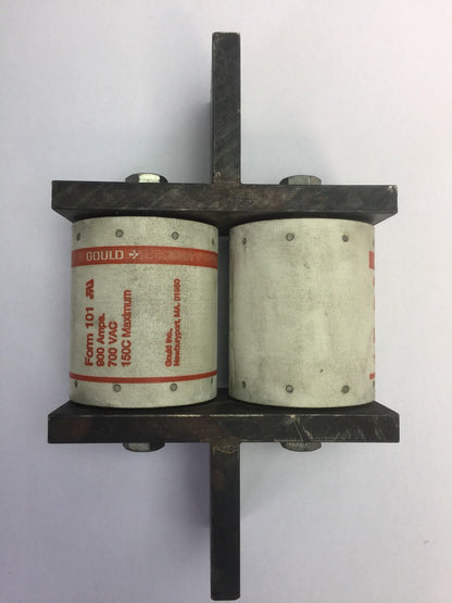 GOULD SHAWMUT AMPTRAP A70P1800 FUSE 1800 AMP 700VAC TYPE 226 FORM 101