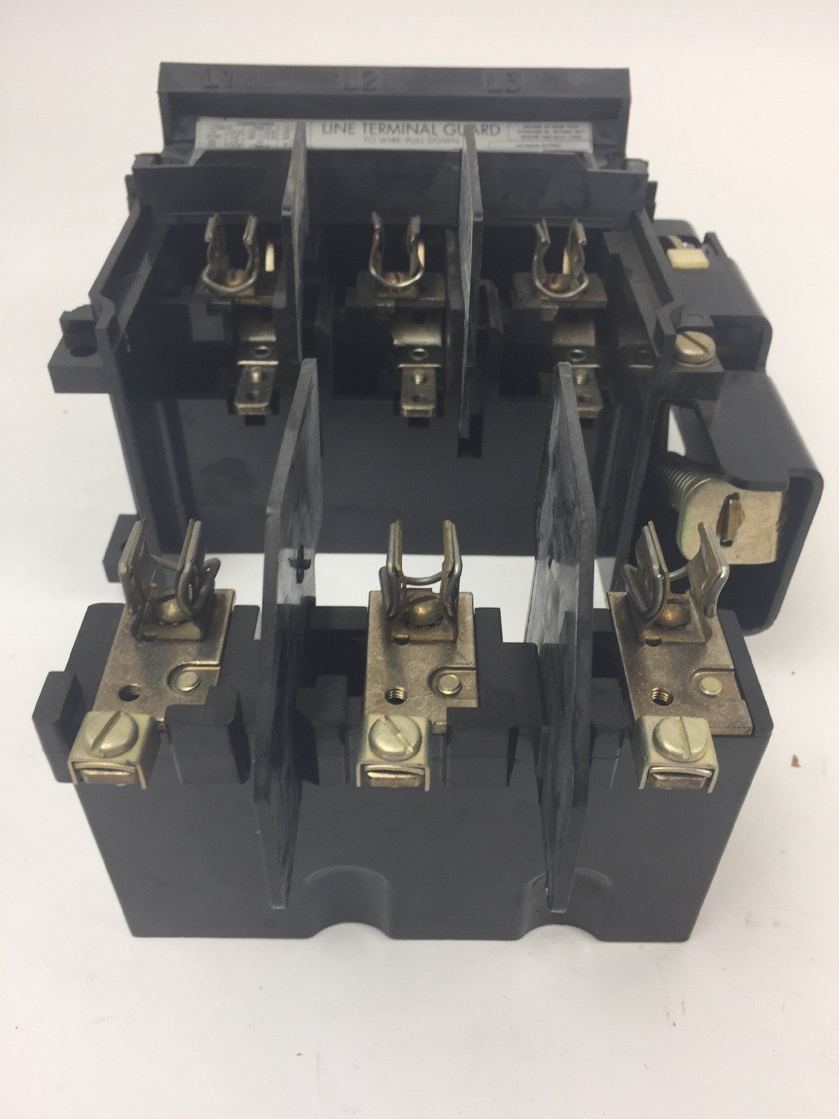 ALLEN BRADLEY 1494V-DH233 FUSIBLE DISCONNECT SWITCH KIT 30A 250V CHIPPED PLASTIC
