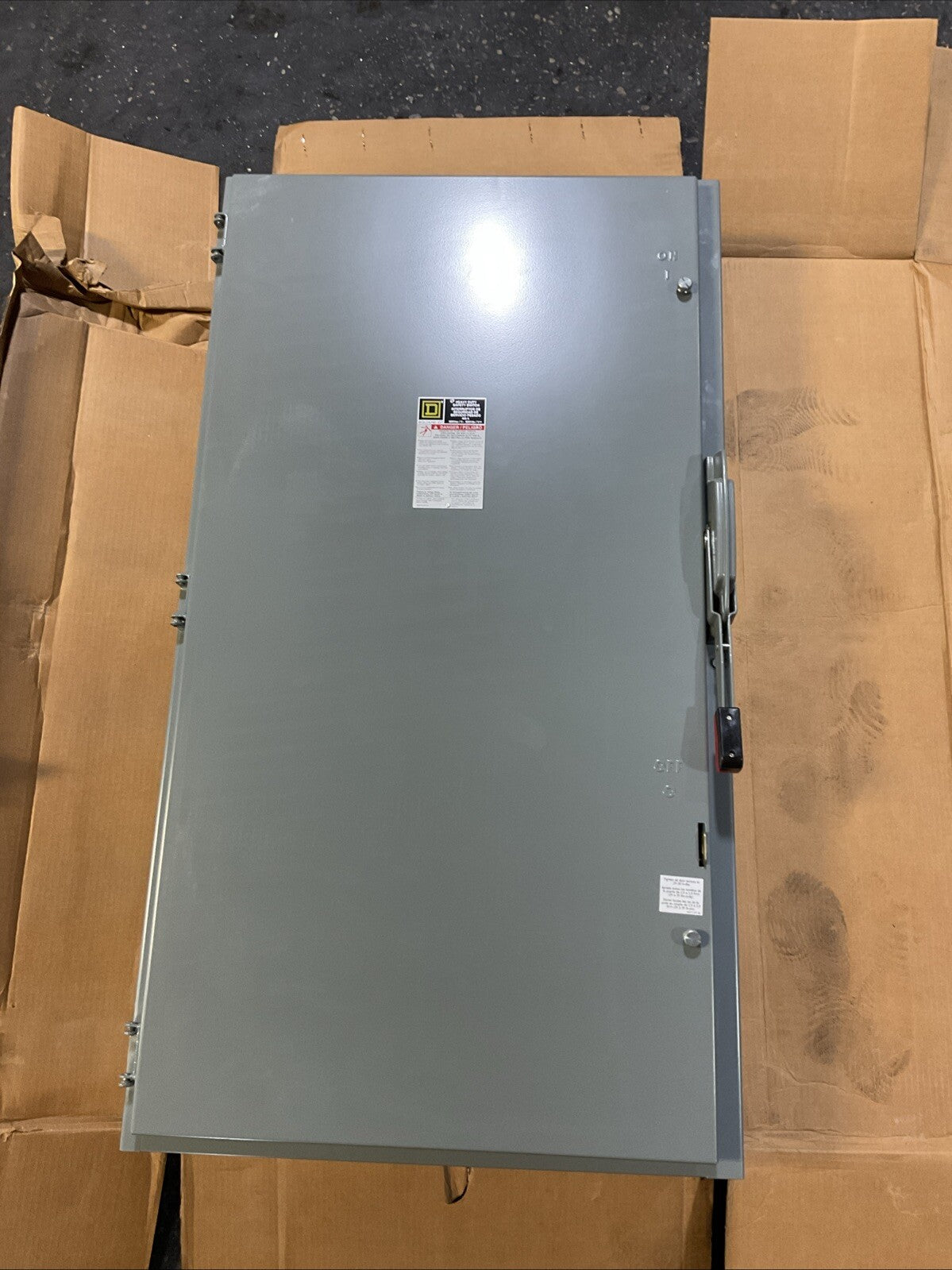 SQUARE D HU365 SER E04  NON FUSIBLE 400AMP 600VAC 3PH 350HP 600VDC 50HP