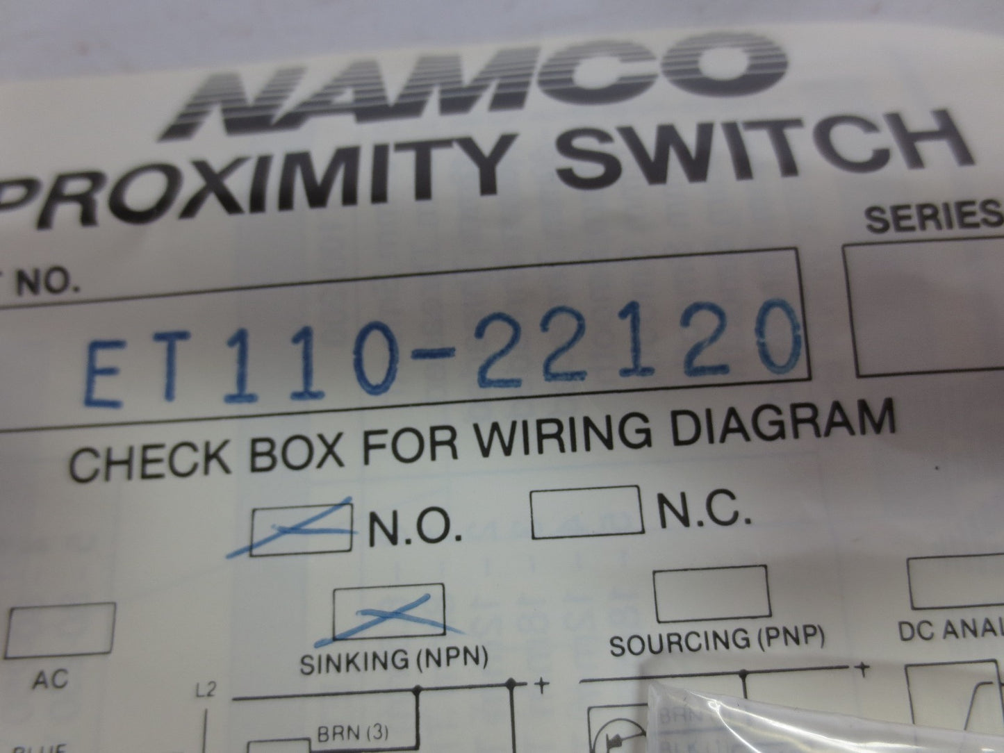 NAMCO CONTROLS ET110-22120 TUBULAR PROXIMITY SENSOR - N.O. - NPN - NEW SURPLUS
