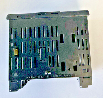 OMRON E5AN-Q3HT-N TEMPERATURE CONTROLLER 240VAC 50/60HZ 10VA