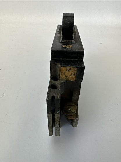 SQUARE D ML120 922920 CIRCUIT BREAKER 20AMP 1POLE 277VAC