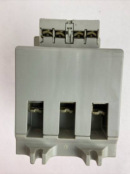 ALLEN BRADLEY STARTER (100-C85D*00 SER A CONTACTOR COIL 24VDC + 193-EA4KE RELAY)