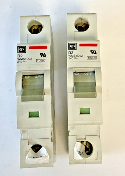 CUTLER HAMMER WMS1D02 CIRCUIT BREAKER 240VAC ***LOTOF2***