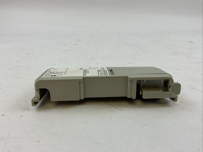 ALLEN BRADLEY 1769-ECR SER A DIR/VER 95320733/04 RIGHT END CAP / TERMINATOR