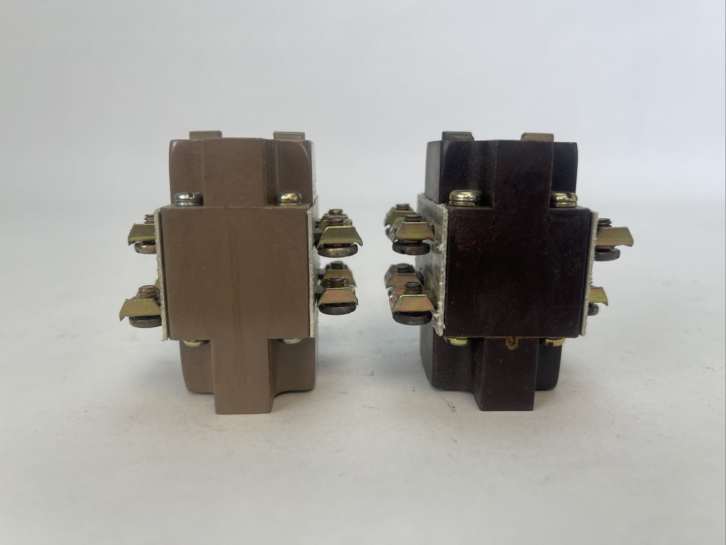 SYLVANIA CLARK PB 600V TYPE H & HO CONTACT BLOCK 2 N.O.-2N.C. CONTACTS(LOT OF 2)