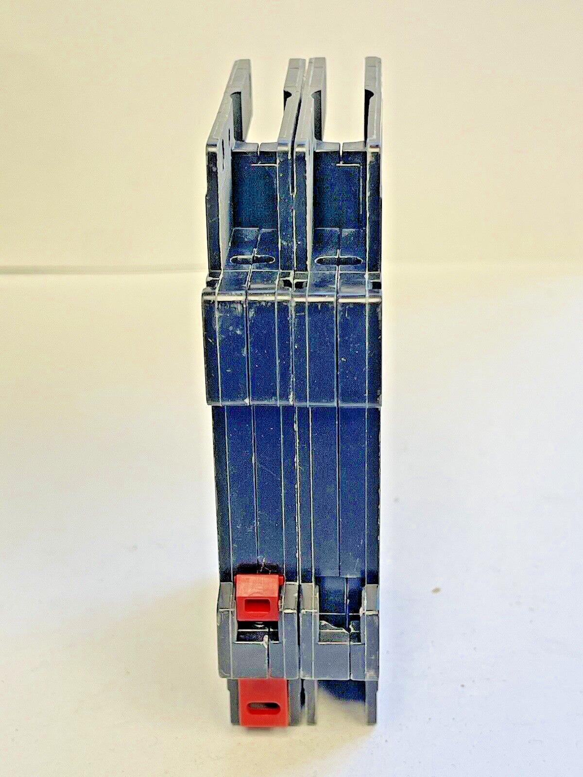 CUTLER-HAMMER - QCR2030HT - CIRCUIT BREAKER - 30A/2 POLE/240 VAC/ HACR TYPE