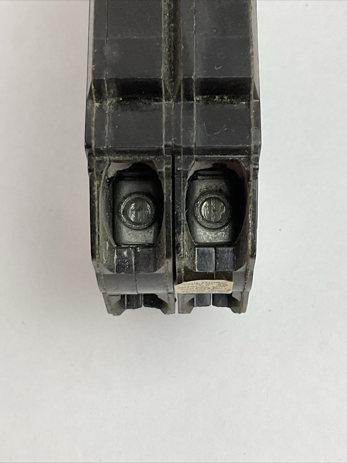 GE THQP215 CIRCUIT BREAKER 2POLE 15AMP 120/240VAC
