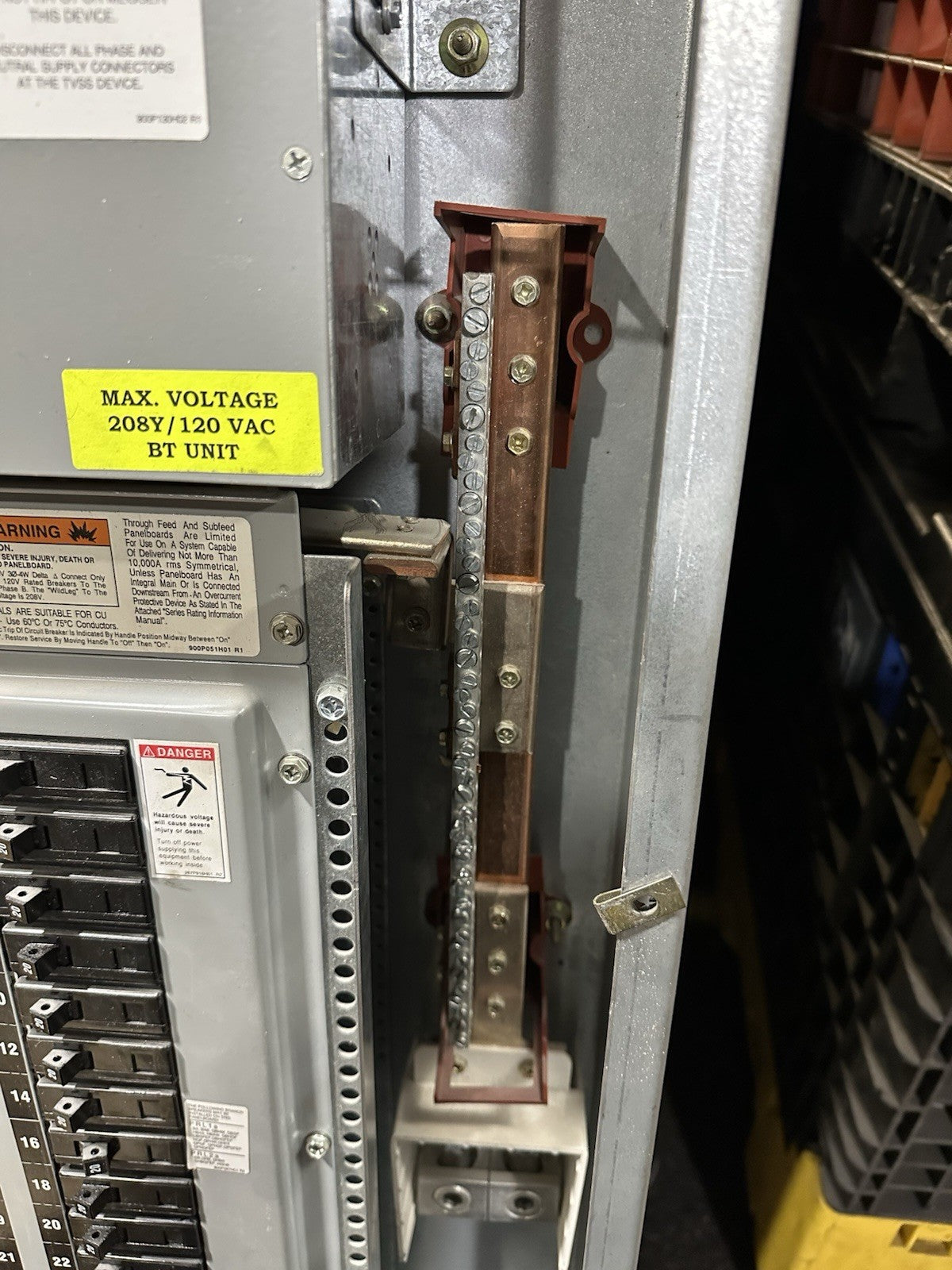 Cutler Hammer PRL1A 150A 3PH Panelboard 120/208V 30 Space Main w/ Clipper System
