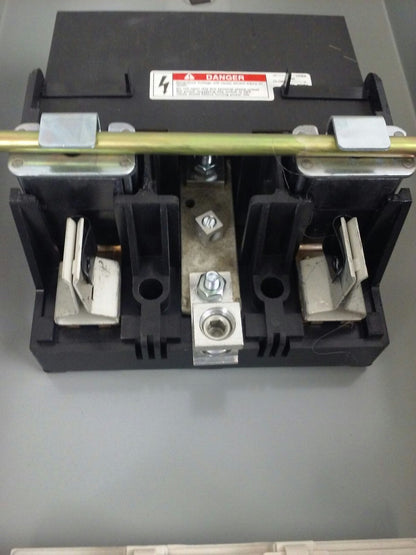 SIEMENS NR243, SER. B, GENERAL DUTY ENCLOSED SWITCH,2P, 200A, 240V, TYPE 3R, NEW