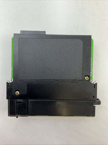 ALLEN BRADLEY 1769-OA16 SER A CAT REV G01 F/W REV 2.3 AC OUT 16PT 240 120/240VAC