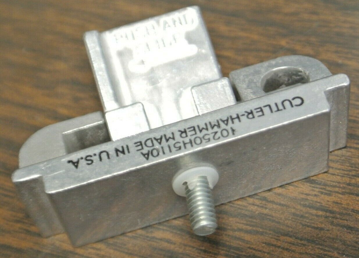 CUTLER-HAMMER 10250H5110 PADLOCK ATTACHMENT for PUSHBUTTON / NEW SURPLUS
