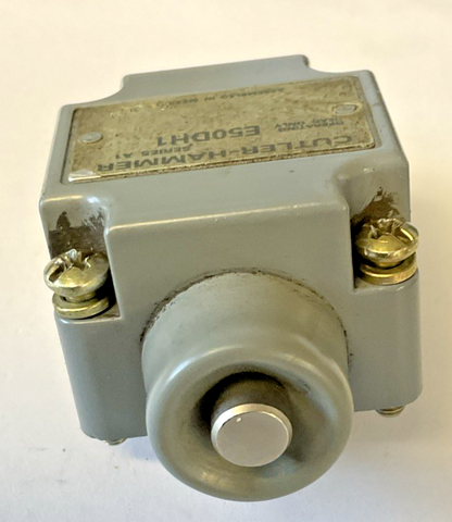EATON E50DH1 LIMIT SWITCH SIDE PIN PLUNGER SER.A1