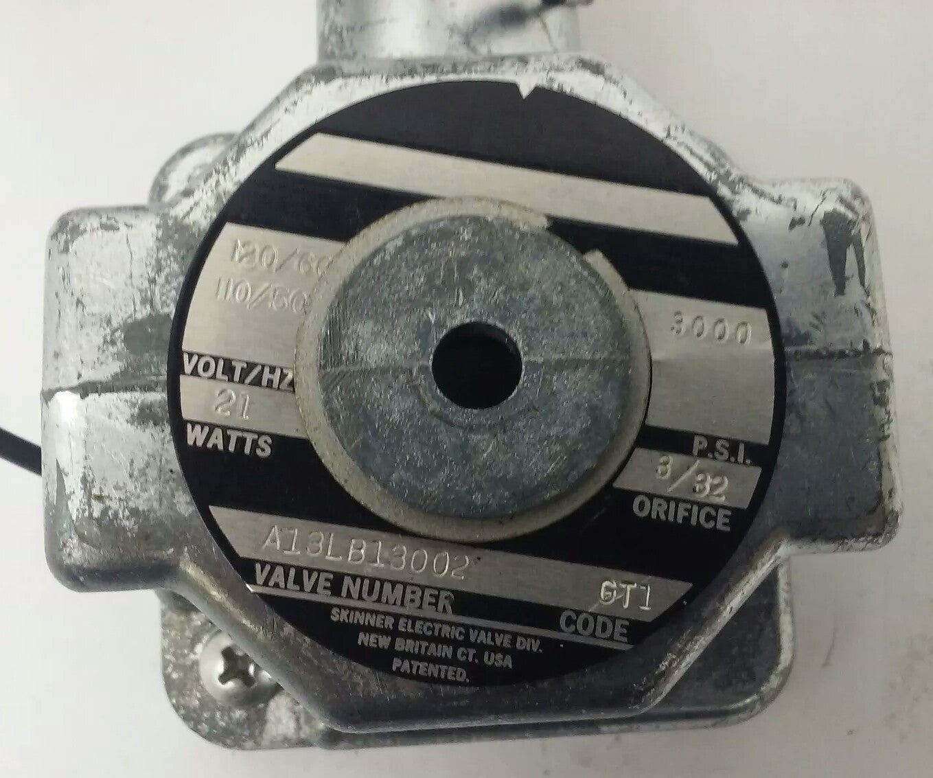 SKINNER A13LB13002 SOLENOID VAVLE 120V@ 60HZ-110V@ 50HZ, 21WATTS, 3000PSI, 3/32