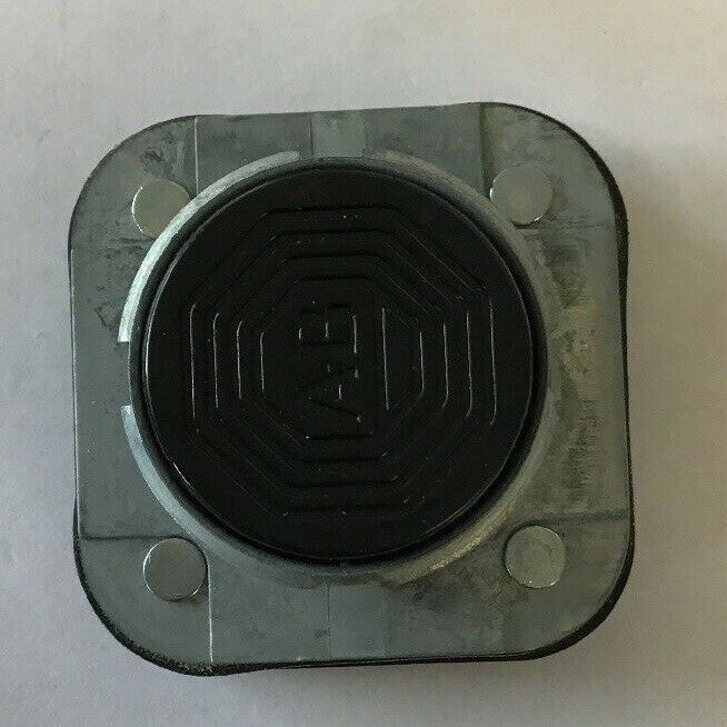 ALLEN BRADLEY 800T-A2 FLUSH HEAD PUSH/BUTTON TYPE 4,13 SERIES