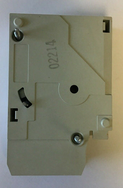 SIEMENS CQDA1 AUXILIARY SWITCH 250V 60HZ USE W/ CQD&CQD6 CIR. BREAKERS
