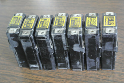 ALLEN-BRADLEY 70A288 COIL SIZE 0 440-480V, 50-60Hz  NEW SURPLUS  NO SCREWS LOT/7
