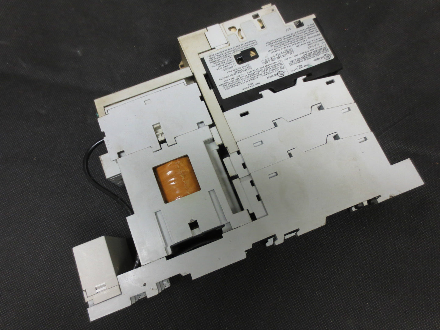 ALLEN-BRADLEY 190S-ANDJ2-CC10C / 140M-C2E-C10 / 100-C09Z*10 STARTER CONTACTOR