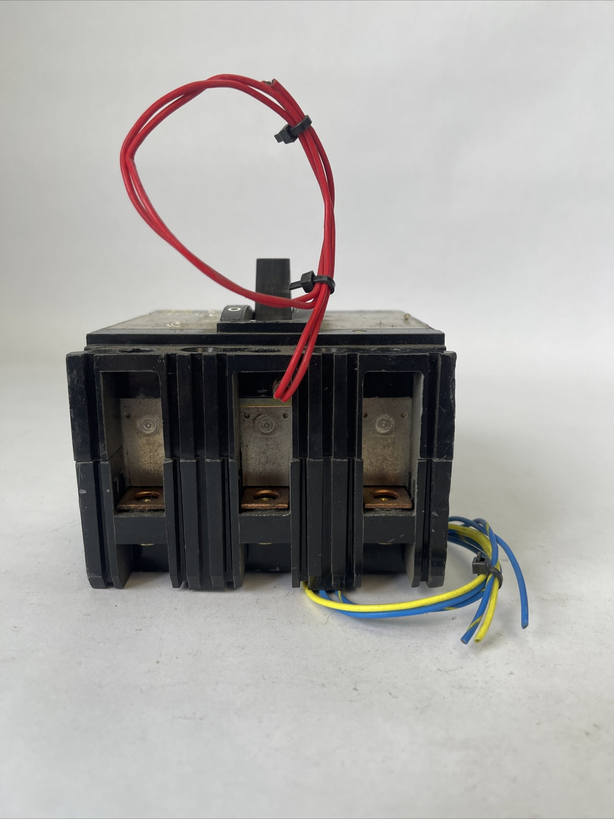 SQUARE D FHP361001253 CIRCUIT BREAKER 100AMP 600VAC 250VDC 3POLE