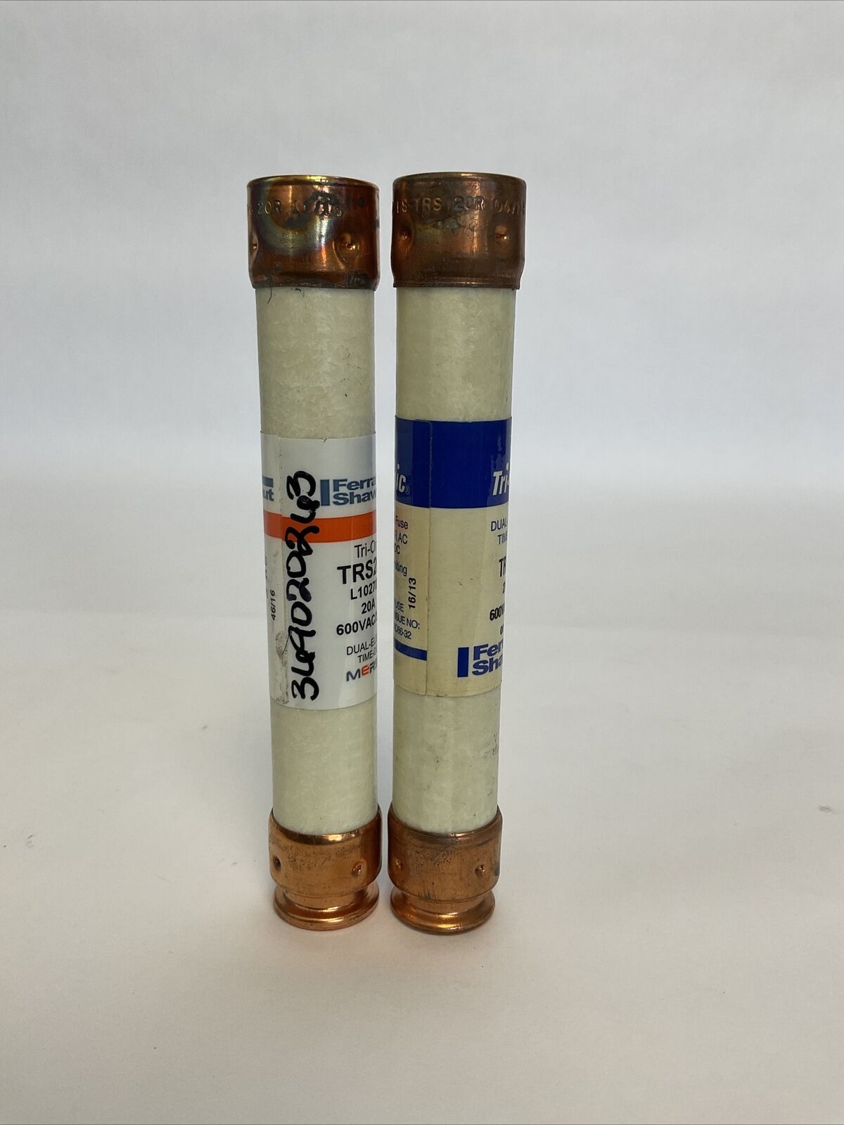 FERRAZ SHAWMUT TRS20R 20A 600VAC 300VDC TRI-ONIC FUSE DUAL ELEMENT (LOT OF 2)