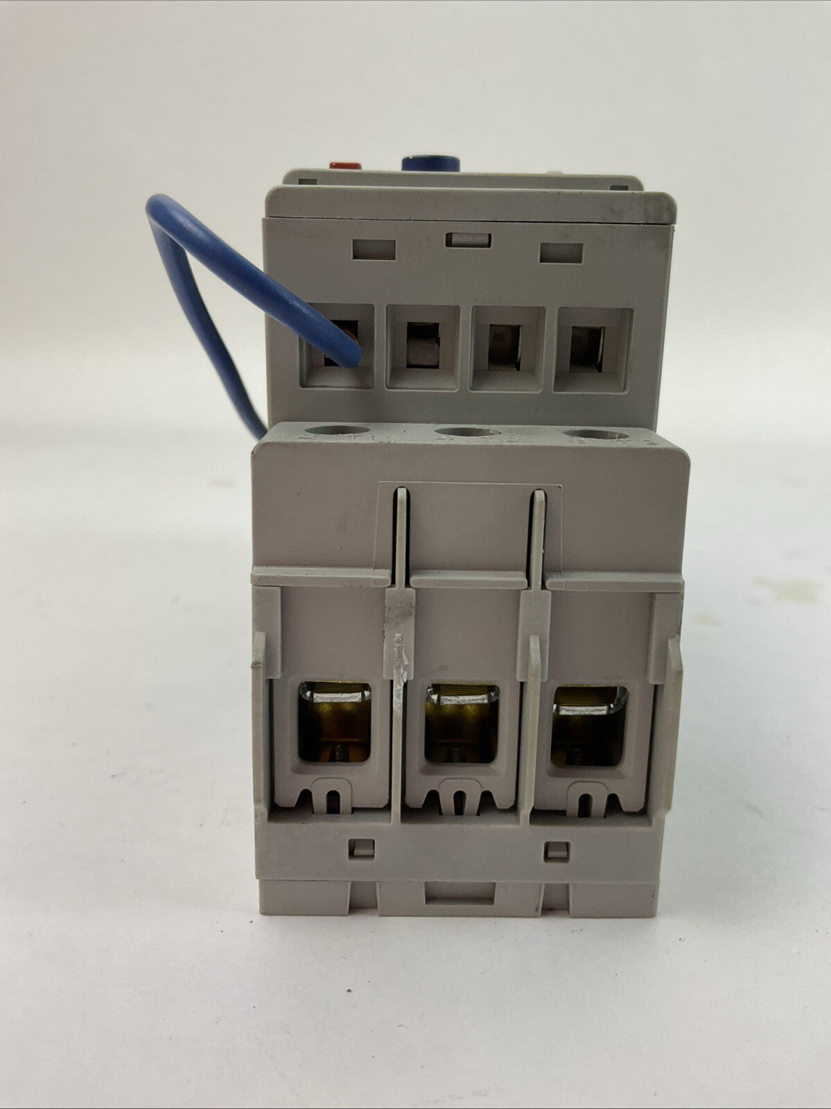 ALLEN BRADLEY STARTER (100-C09E*10 COIL 24VDC + 193-EEBB 0.2-1.0A)