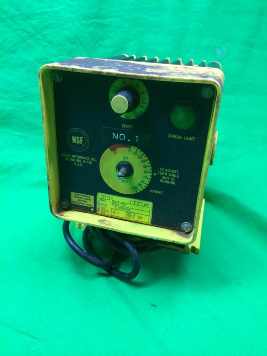 LMI MILTON ROY B111-92S ELECTROMAGNETIC 38.5GPD,150PSI, 115V, DOSING PUMP, USED