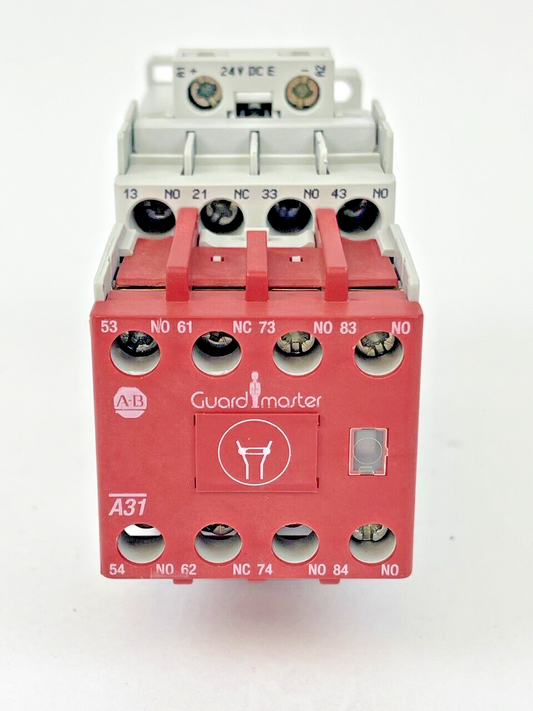ALLEN BRADLEY 700S-CF620EJC  SER.A GUARDMASTER SAFETY RELAY  24V DC