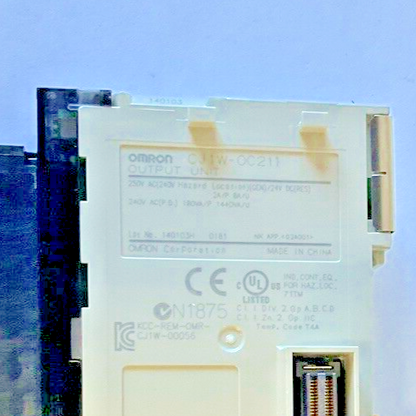 OMRON CJ1W-OC211 OUTPUT UNIT MODULE 250VAC