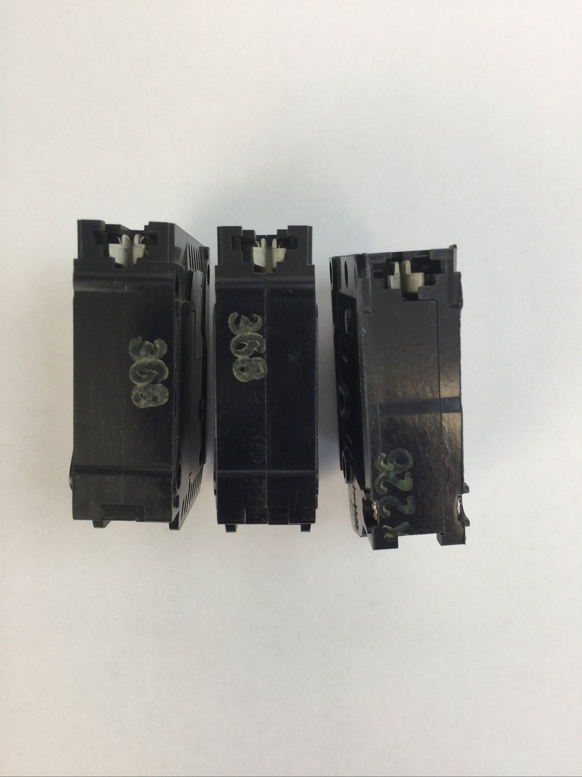 SYLVANIA C140 CIRCUIT BREAKER 40AMP 120/240VAC 1POLE TYPE C (LOT OF 3)