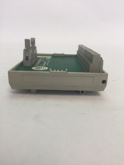 ALLEN BRADLEY 1492-IFM20F INTERFACE MODULE SER A REV A