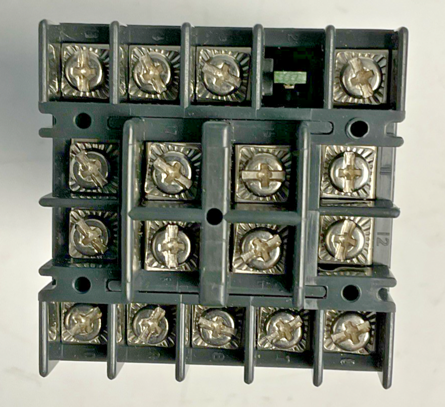 LOVE CONTROLS 16A3151-996 TEMPERATURE CONTROLLER SER.16A