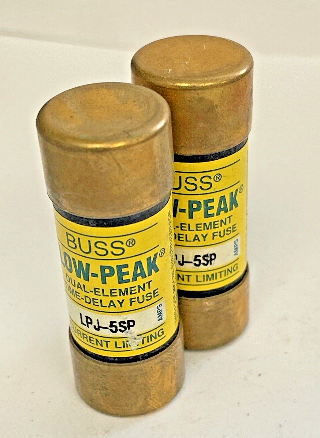 BUSSMANN *LOT OF 2*  LPJ-5SP  600 VAC TIME-DELAY DUAL-ELEMENT LOW-PEAK