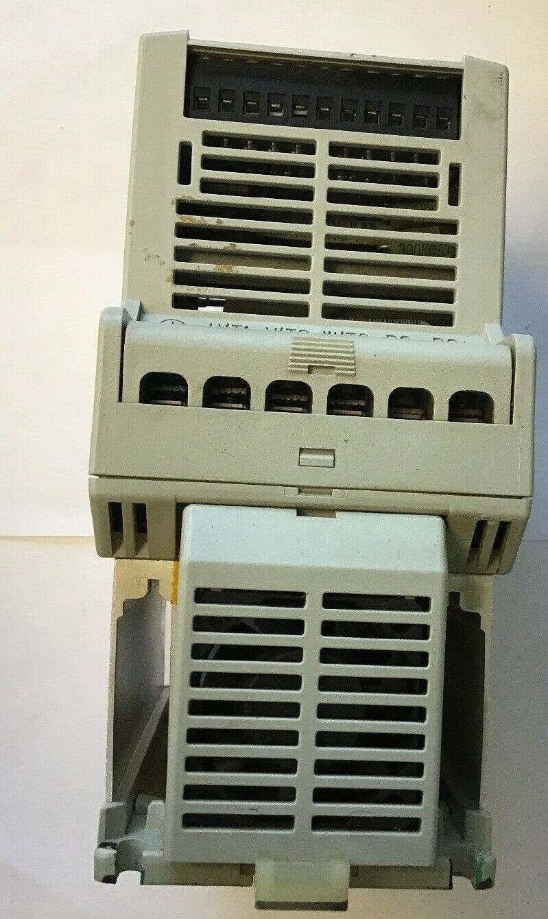 ALLEN BRADLEY 160-BA04NSF1 FREQUENCY DRIVE  SER.C ANALOG S.F.