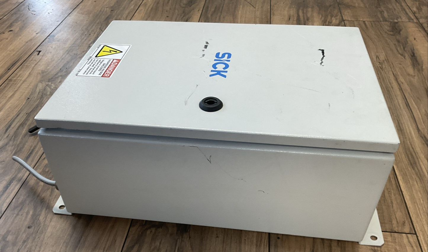 SICK MSC800-1120T00 1054307 MODULAR SYSTEM CONTROLLER INPUT 120VAC 50-60HZ