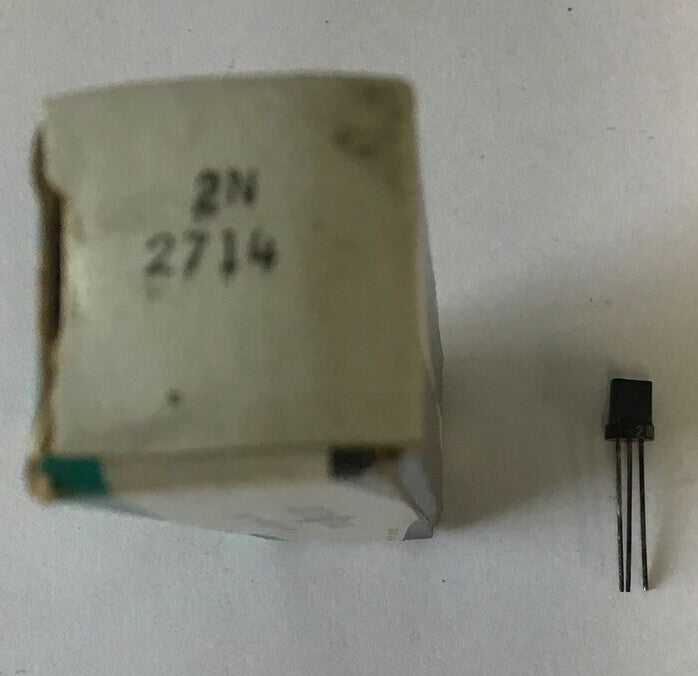 GENERAL ELECTRIC 2N 2714 SEMICONDUCTOR TRANSISTORS***LOTOF7***