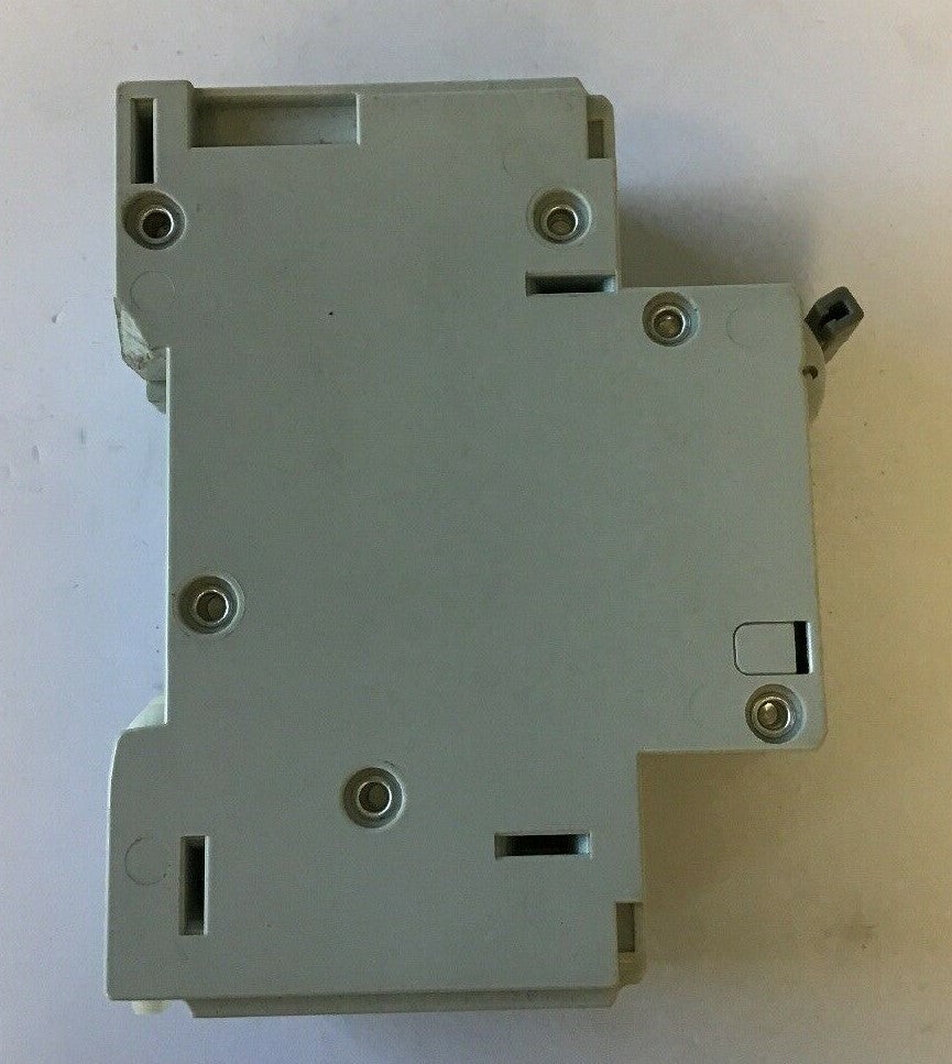 ALLEN BRADLEY 1492-CB2 G200 POLE CIRCUIT BREAKER 20A 5HP