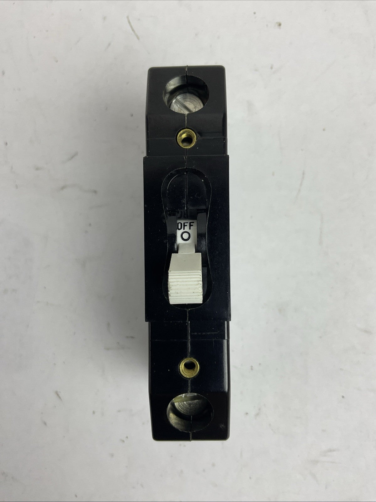 CARLING SWITCH DA1-B0-44-615-111-D 15A 1POLE 50/60HZ CIRCUIT BREAKER