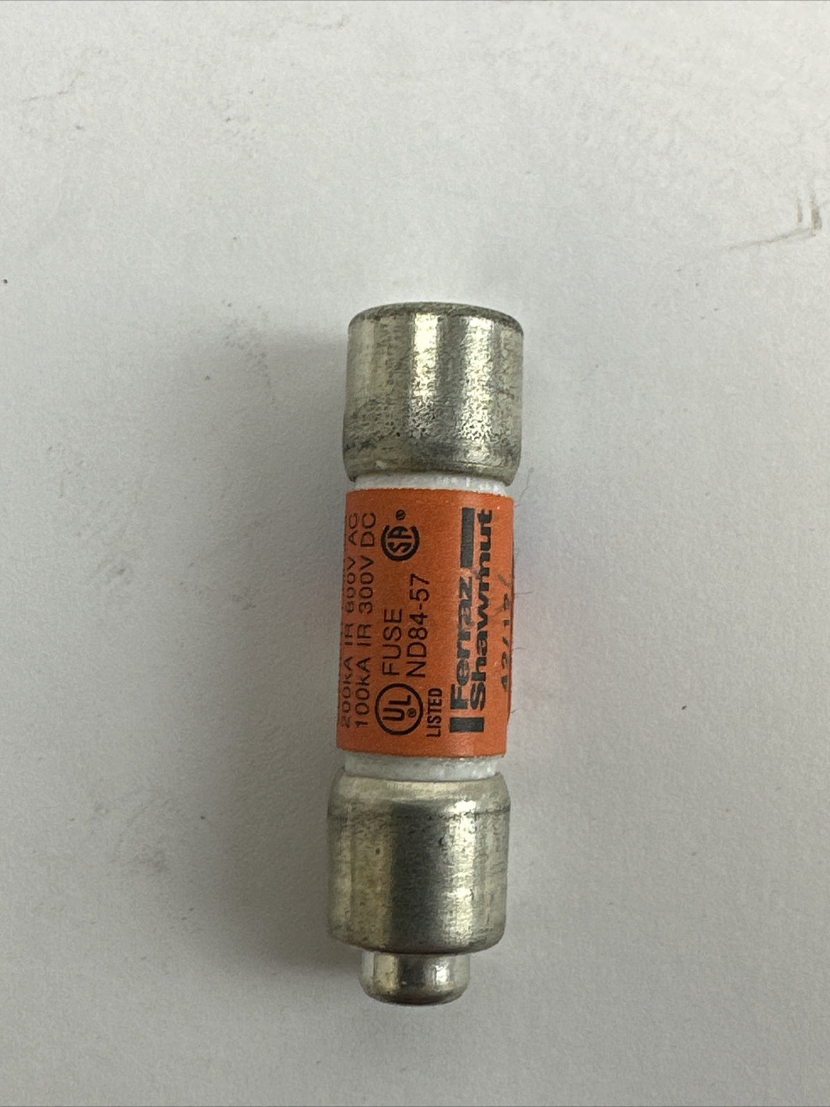 FERRAZ SHAWMUT ATDR8 AMP-TRAP 2000 CLASS CC FUSE 8AMP 600VAC 300VDC (LOT OF 4)