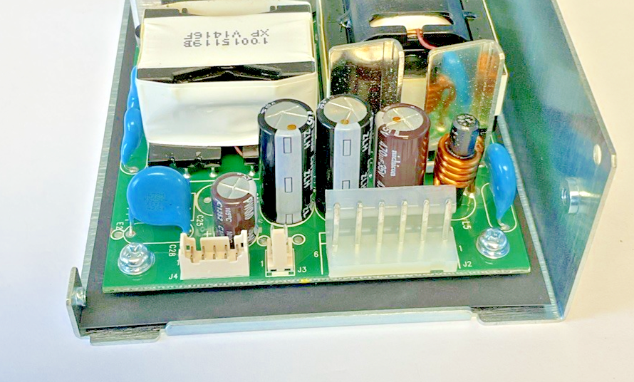 XP POWER GCS250PS15 AC/DC CONVERTER 240VAC 50/60HZ 3.0A