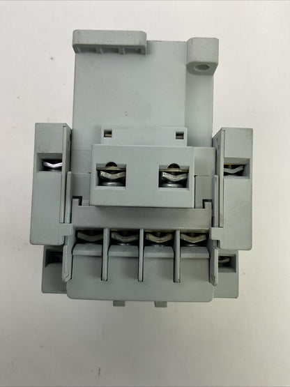 ALLEN BRADLEY 100-C16*10 SER B 600VAC 30AMP 3PH 15HP CONTACTOR COIL 120V 100-S