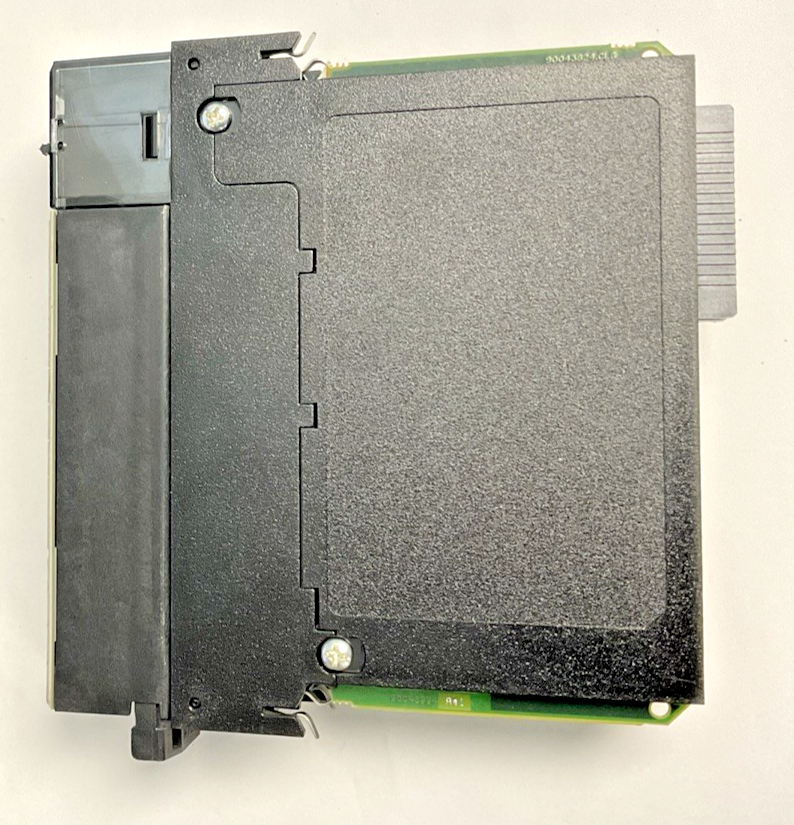 ALLEN BRADLEY 1756-M02AE/A SERVO MODULE SER.A 24VDC