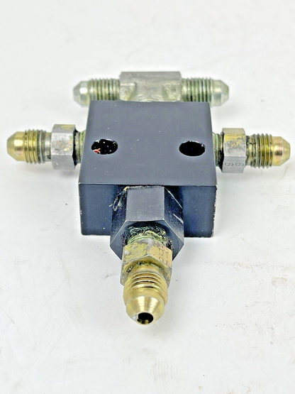 PACESETTER SYSTEMS - MODEL 180 - PILOT OPERATED CHECK VALVE - BRAND NOT STAMPED