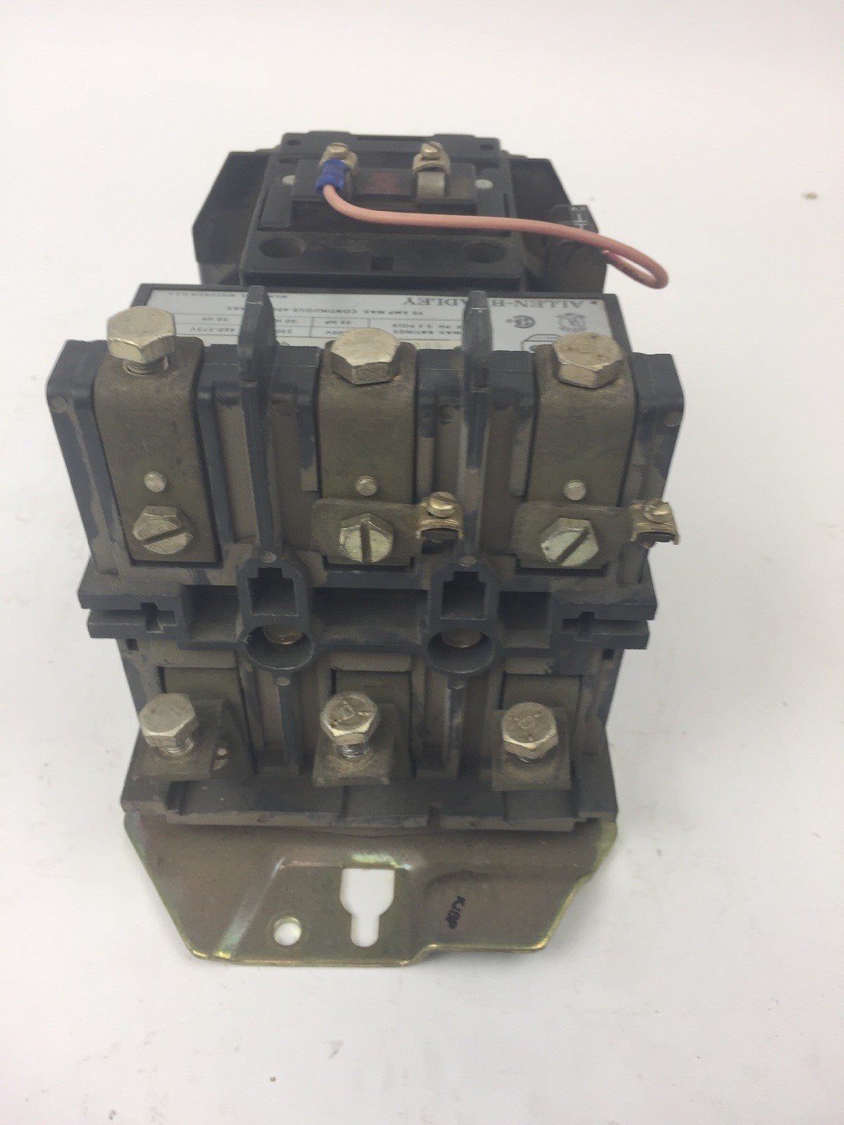 ALLEN BRADELY 500-DOD930 STARTER SIZE 3 600VAC 90A CD236 115-120V 60HZ 110V 50HZ