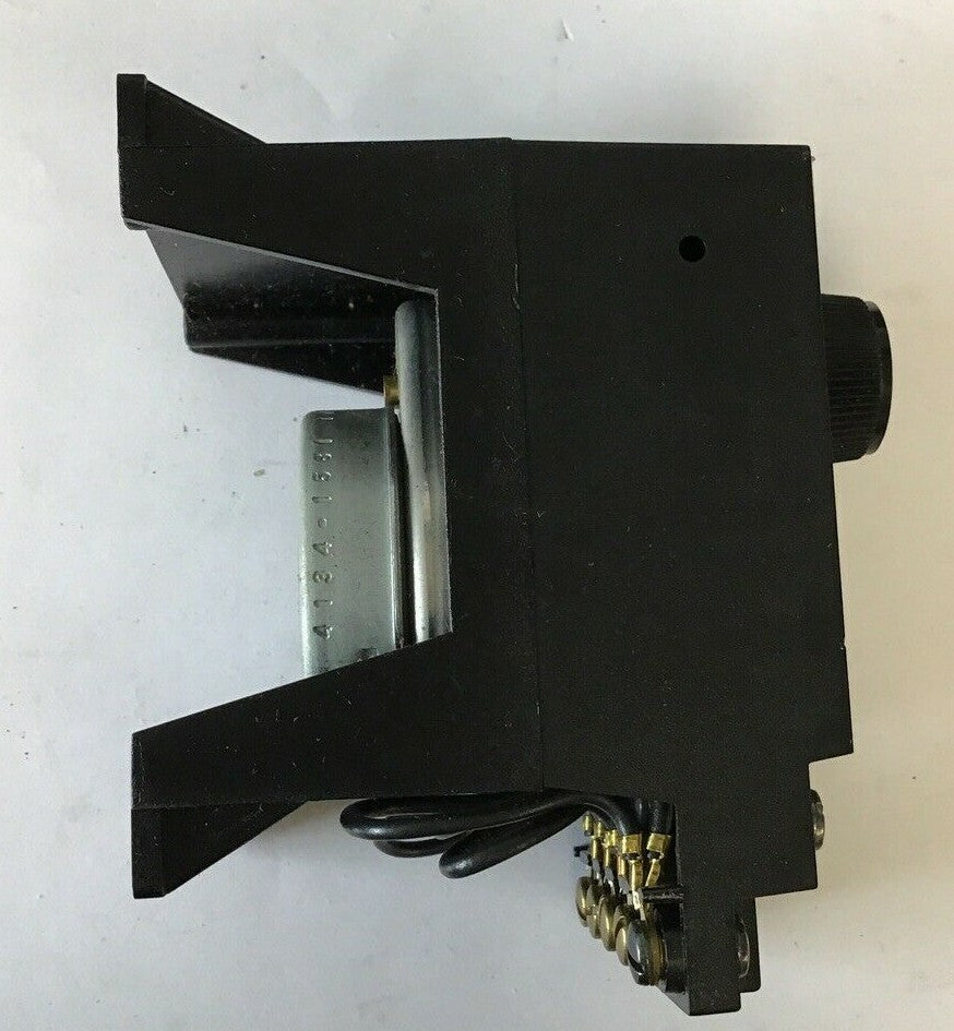 EAGLE SIGNAL BR17 A601 TIME DELAY RELAY 120V 50/60HZ