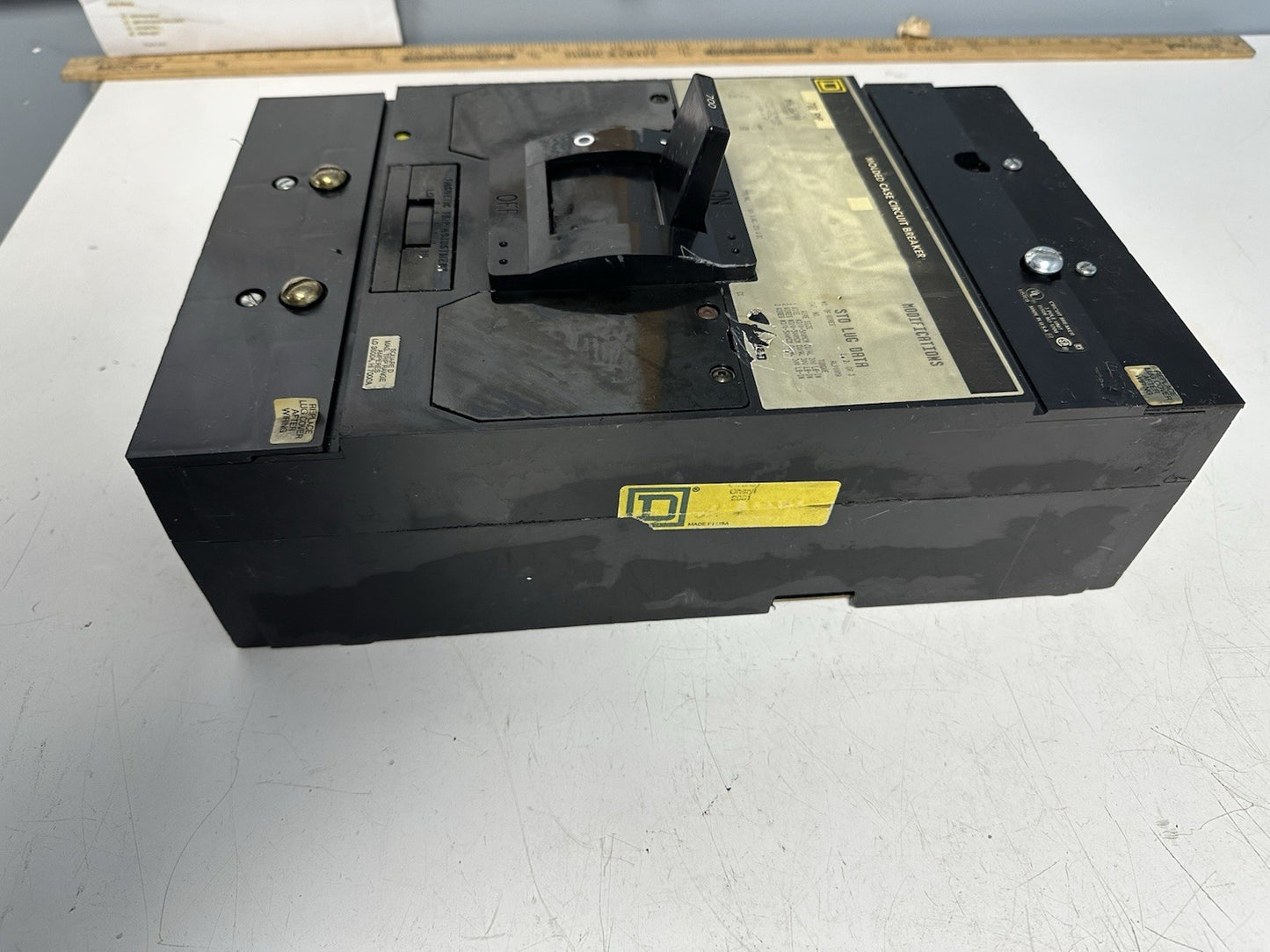 SQUARE D MAL36700 SERIES 2 700 AMP 3P 600 VAC MOLDED CASE CIRCUIT BREAKER