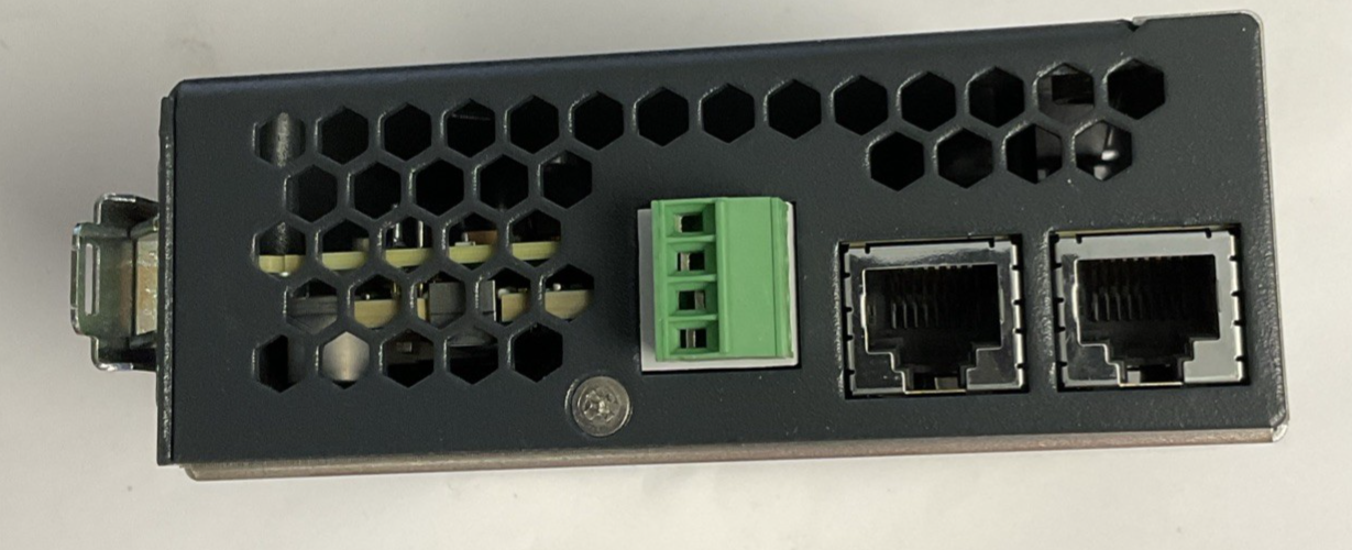 PHOENIX CONTACT WLAN 5100 WIRELESS SWITCH MODULE 32VDC HW:07 W/ 2 CONNECTORS