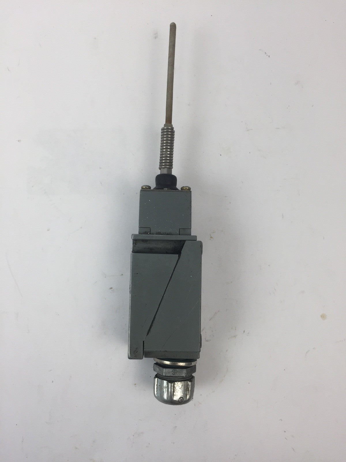 ALLEN BRADLEY OILTIGHT LIMIT SWITCH ENCLOSURE TYPE 4 & 13