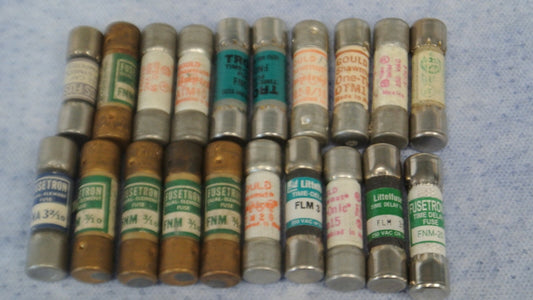 LOT of 20 ASSORTED MIDGET FUSES 3/10A to 30A / SEE LIST BELOW / NEW SURPLUS