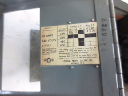 FPE / FEDERAL PACIFIC QMQB-3332 TWIN PANEL SWITCH - 240VAC, 30A, 3-POLE